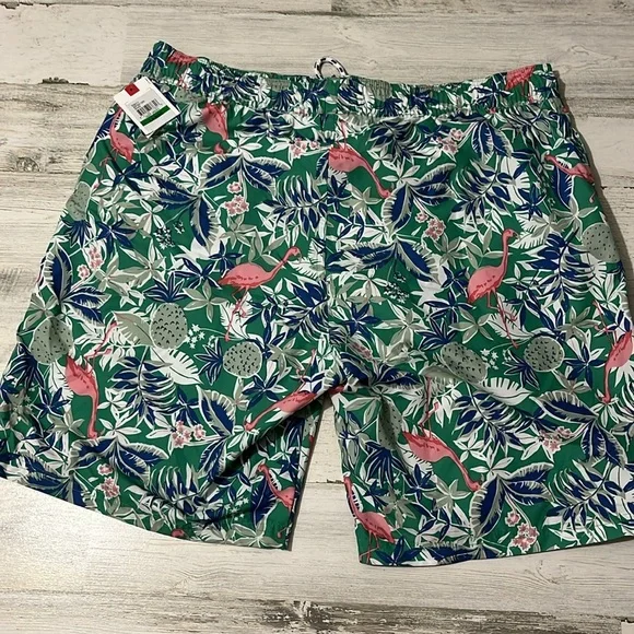 Izod Flamingo Swim Trunks Size Large NWT - Picture 5 of 11